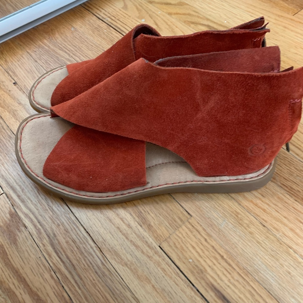 Born Iwa Sandals
